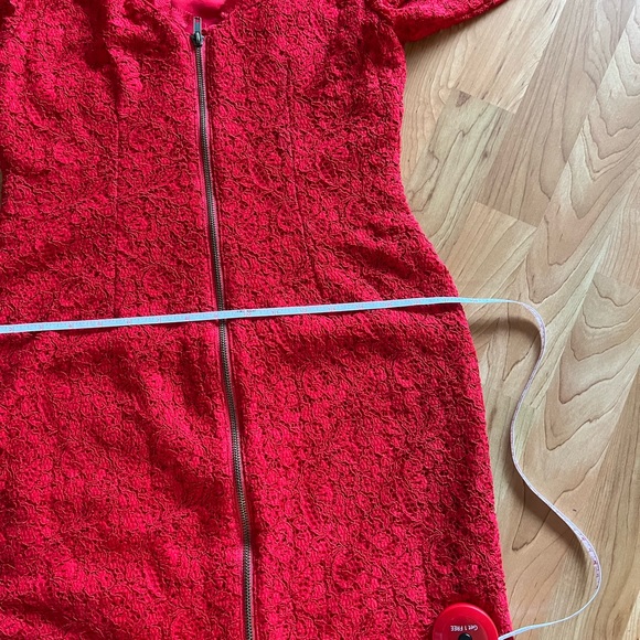 Andrianna Papell size 6 good condition - Picture 10 of 11